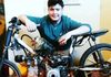 Студент направил мотоцикл кој работи на солена вода