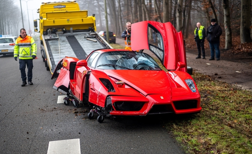 За секунда уништил автомобил од 2,5 милиони евра