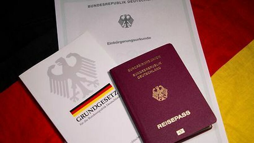 КОНЕЧНО ДОБРИ ВЕСТИ ЗА ГАСТЕРБАЈТЕРИТЕ ВО ГЕРМАНИЈА: Сега лесно до германски пасош