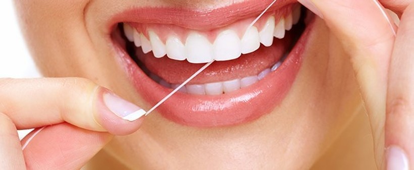 Навики кои често ги правите, а не знаете дека ги уништуваат забите