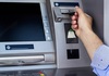 Бидете внимателни кога вадите пари од банкомат во странство – што ако ви ја „голтне“ картичката, а вие сте далеку од дома?