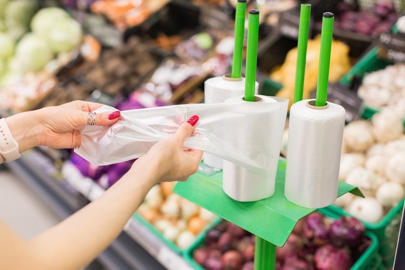 Нов Зеланд е првата држава во светот која ги забрани тенките пластични кеси за овошје и зеленчук