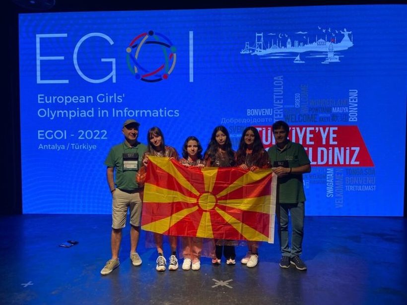 Сребрен медал за македонскиот тим на Европската олимпијада по информатика за девојки