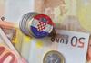 За да го воведе еврото, Хрватска мора да промени 46 закони и 939 прописи
