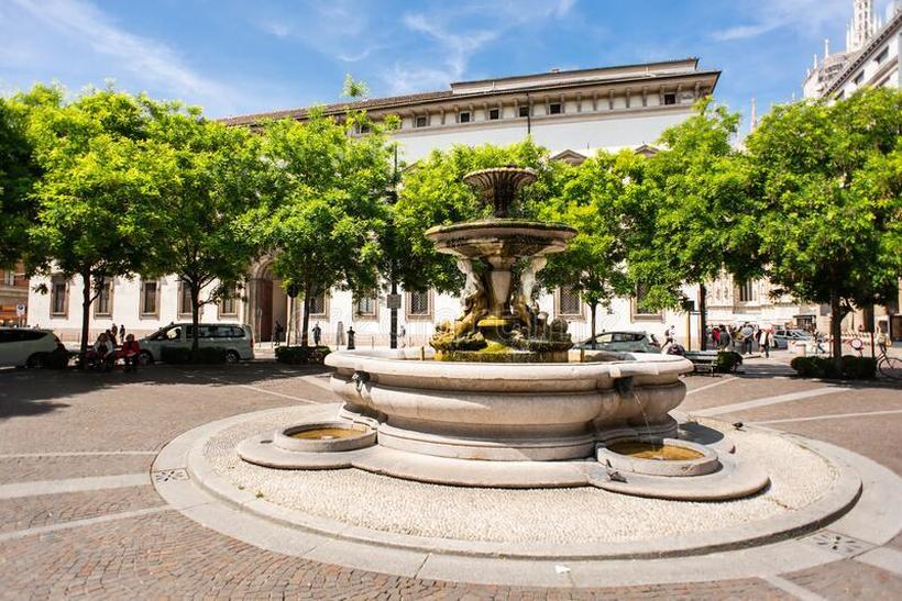 Милано ги затвора фонтаните поради суша