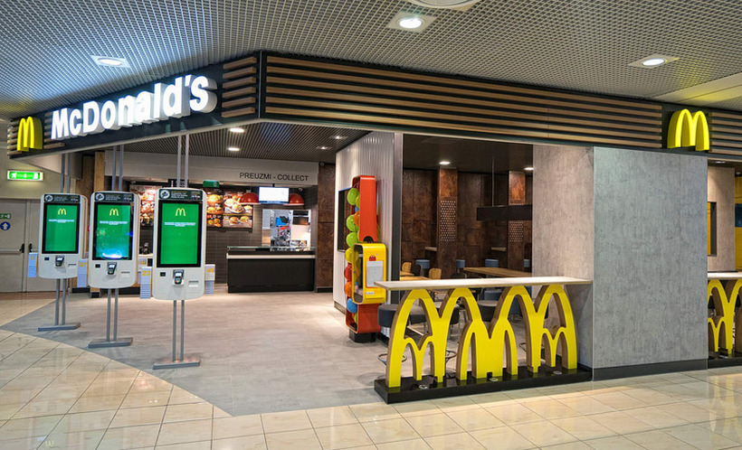 ПЛАТА до 1000 евра: McDonald’s вработува кандидати од Македонија