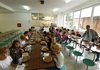 Бесплатен оброк за основците во Хрватска