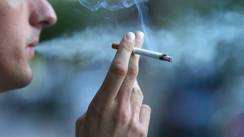 После ова нема да сакате да запалите цигара: Еве што 30 цигари прават на вашите бели дробови