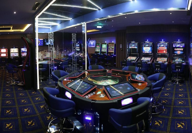 Адмирал казино ВРАБОТУВА 12 КАНДИДАТИ во Скопје, Кочани и Виница