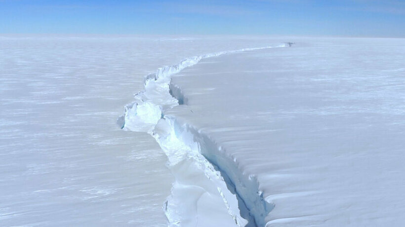 Огромна санта мраз се одвои од Антарктикот - големa e речиси колку Лас Вегас