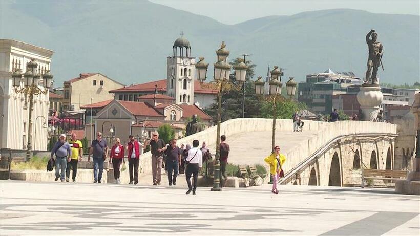 Се намалува бројот на невработени, но и бројот на вработени во Македонија