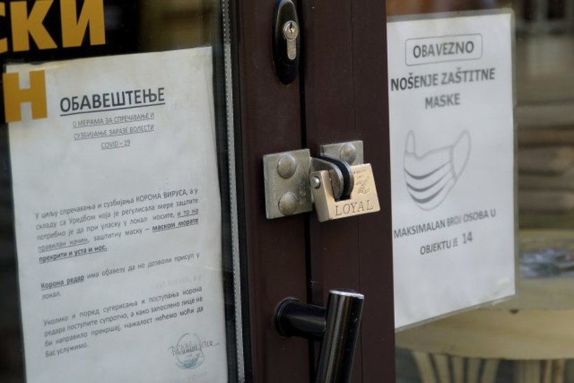 Од утрово затворени сите кафулиња во Србија