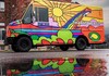 Одлична идеја која би можело да се примени и кај нас: Поштенски камиони во весели бои