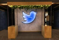 Од машини за еспресо, фрижидери па се до нивното лого - Twitter го продава својот имот